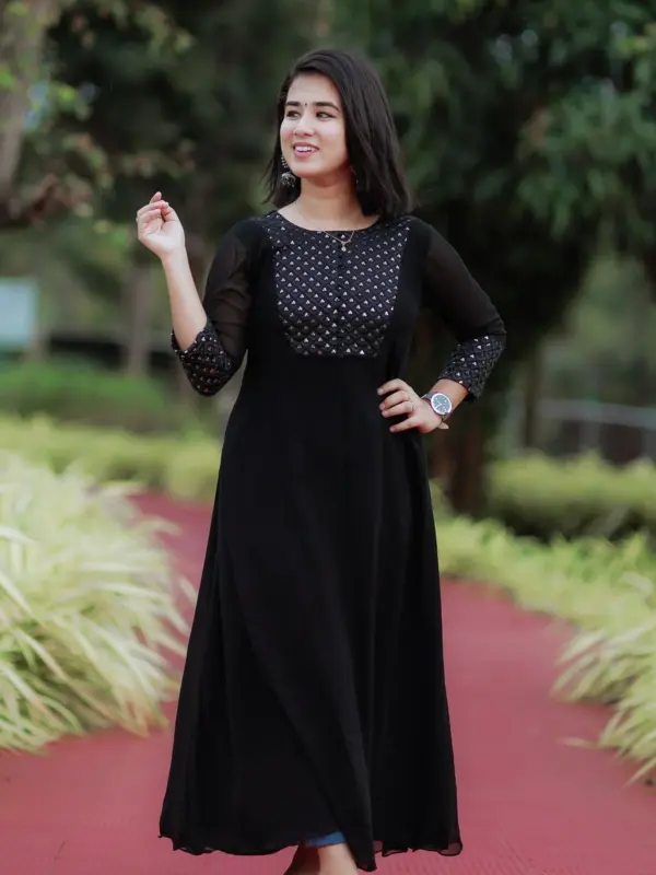 Black Elegance Kurti
